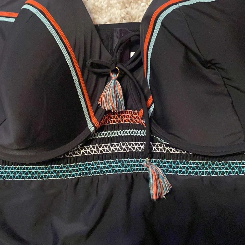 Cacique 46DD swimsuit top - Picture 3 of 5